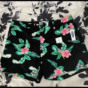 NWT’s Women’s Old Navy Shorts Sz 10